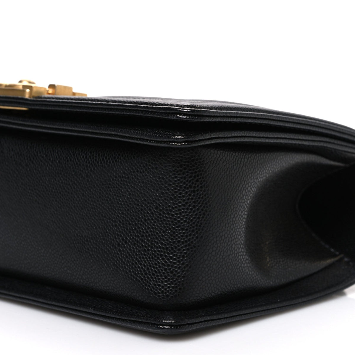 Caviar Chevron Quilted Medium Boy Flap Black