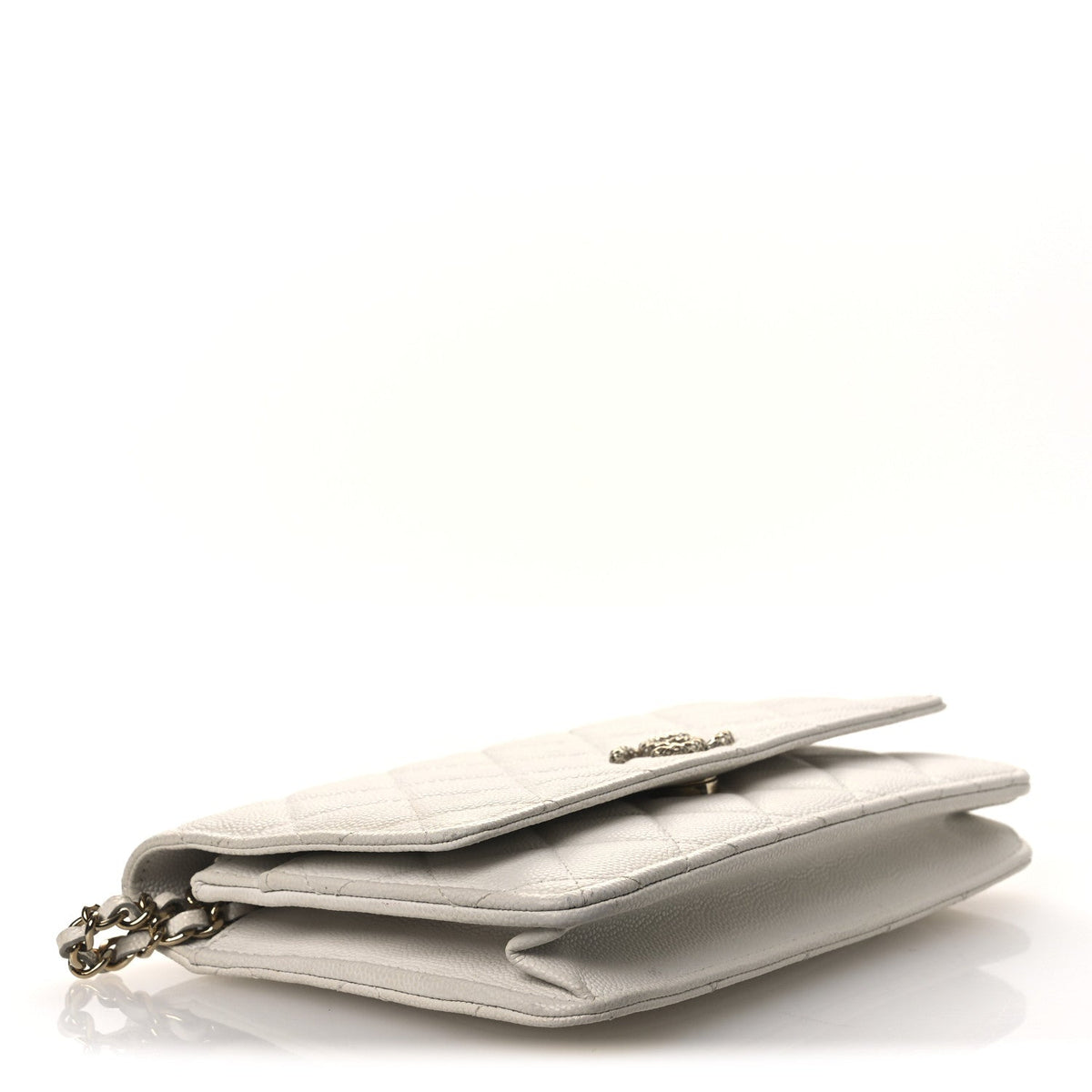 Caviar Quilted Perforated Metal CC Wallet On Chain WOC White