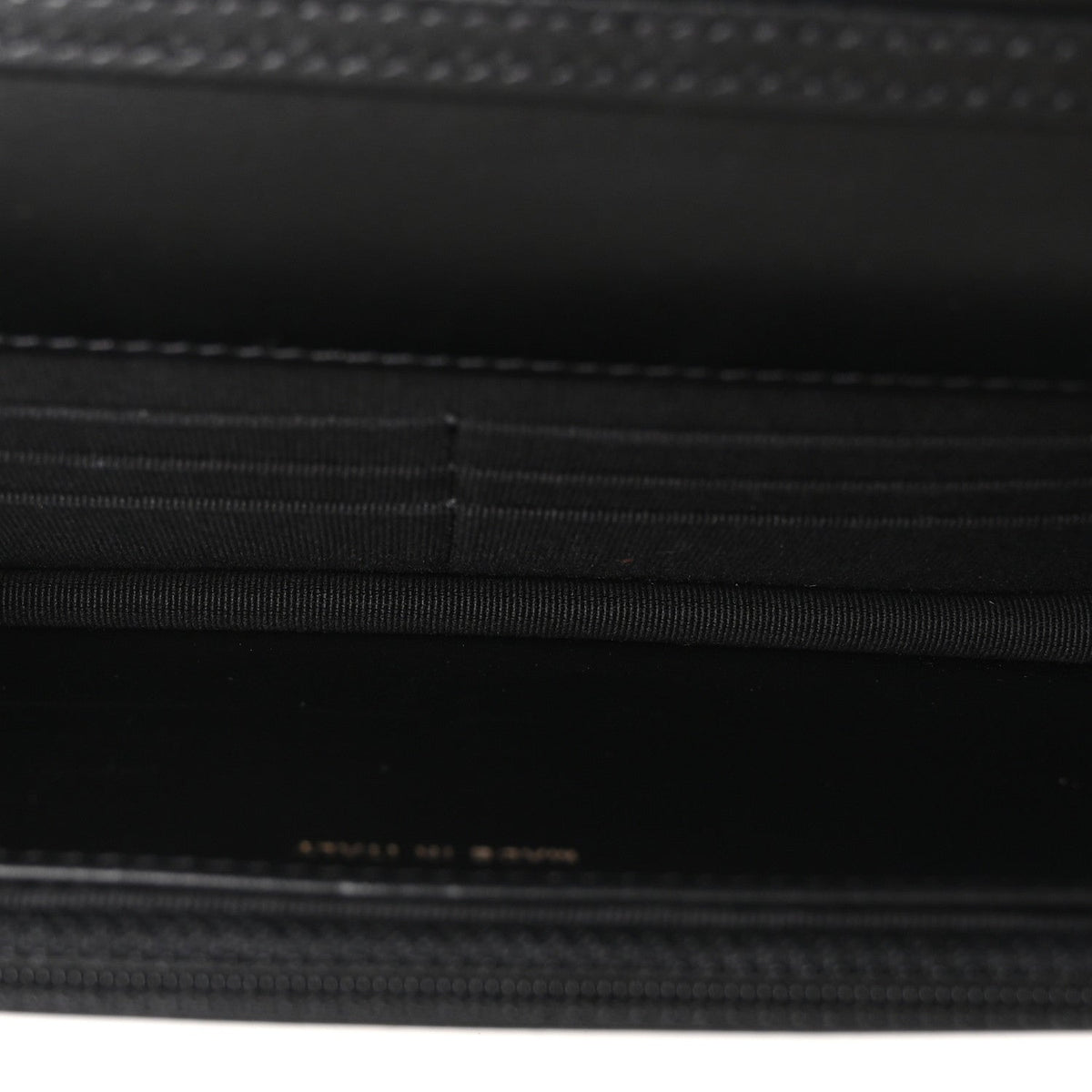 Calfskin Quilted Maxi Pearl Wallet On Chain WOC Black