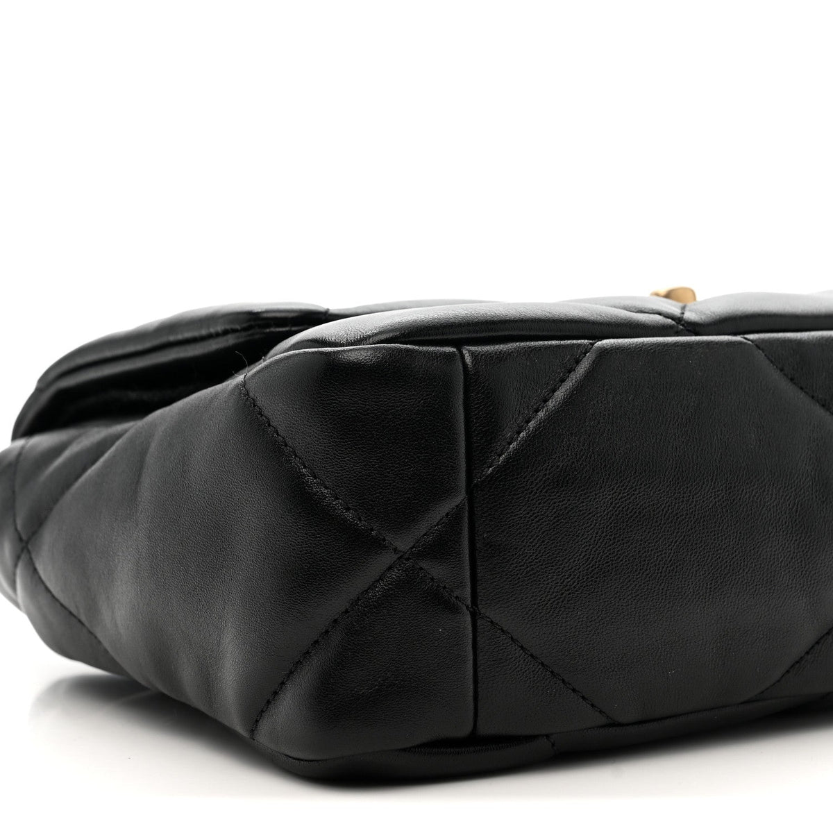 Lambskin Quilted Medium Chanel 19 Flap Black