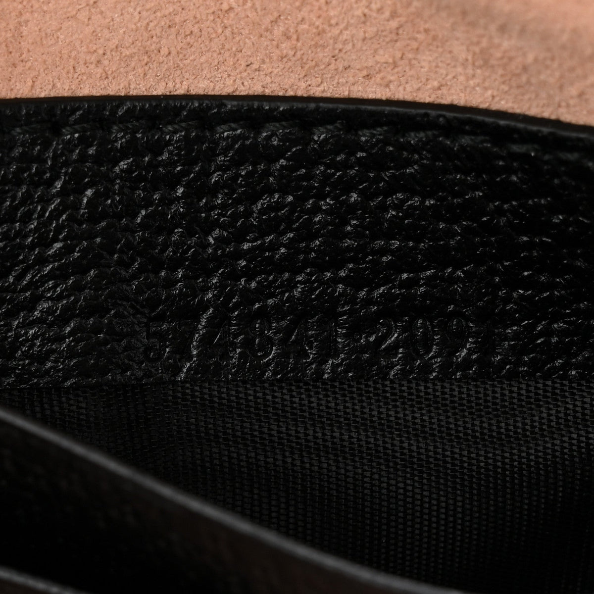 Textured Calfskin Web Ophidia Round Wrist Wallet Black