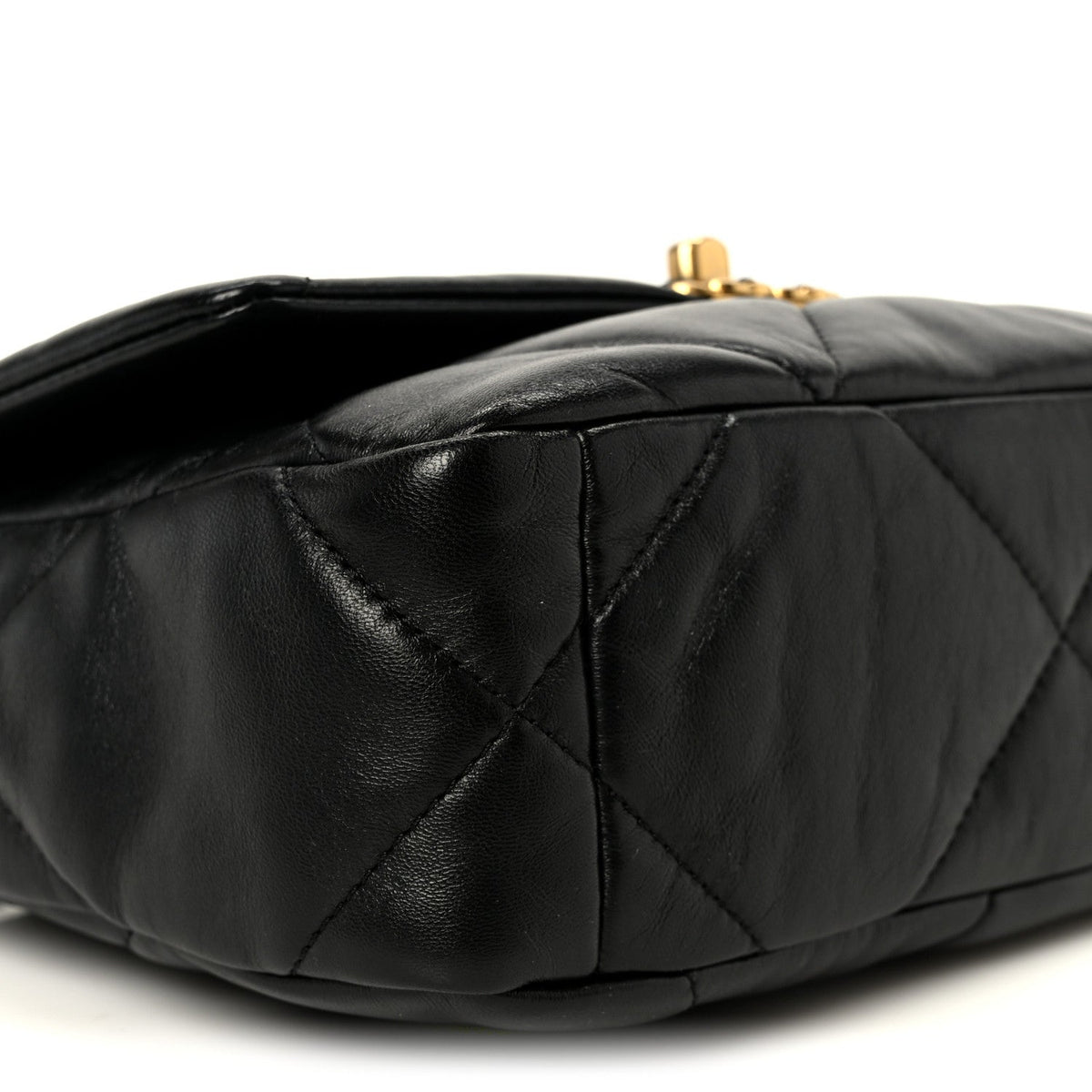 Lambskin Quilted Medium Chanel 19 Flap Black