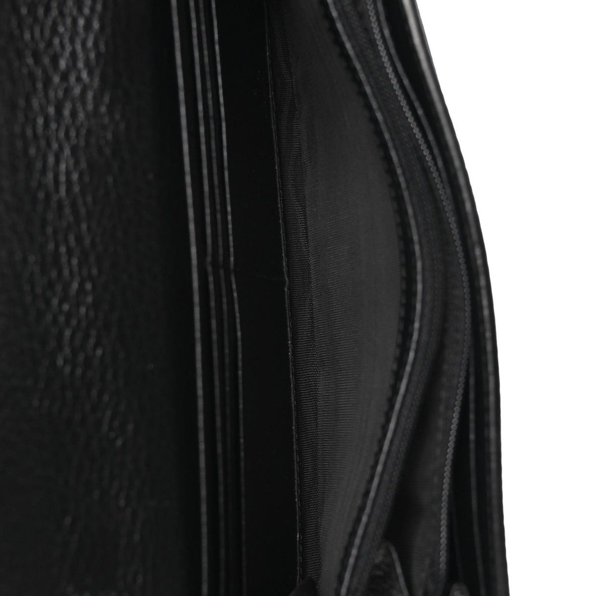 Dollar Calfskin GG Supreme Monogram Petite GG Marmont Wallet Chain Bag Black Beige Ebony