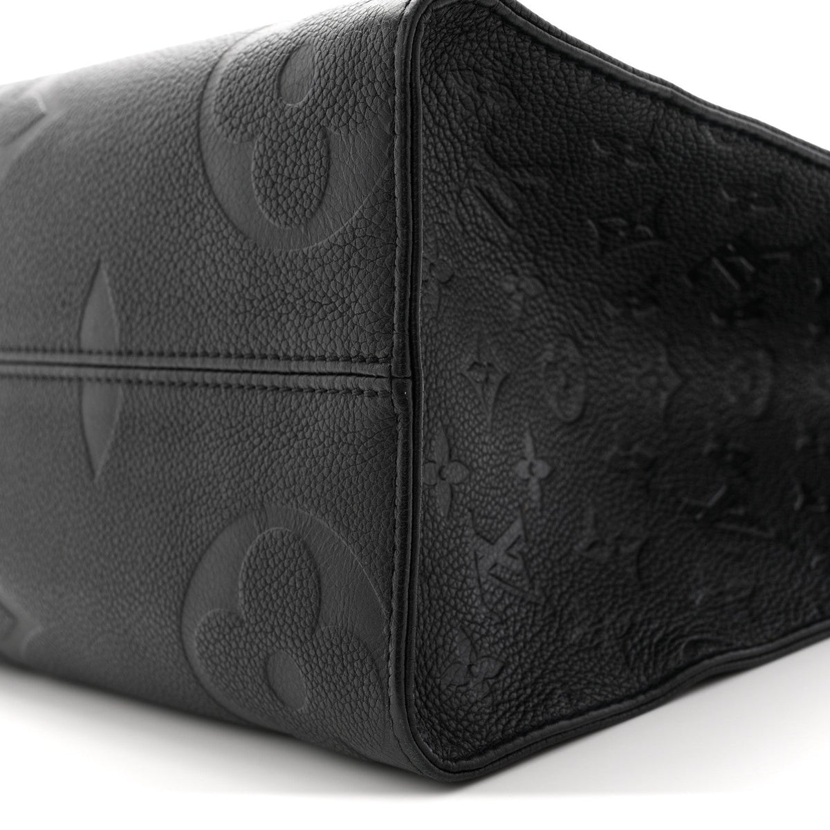 Empreinte Monogram Giant Onthego MM Black