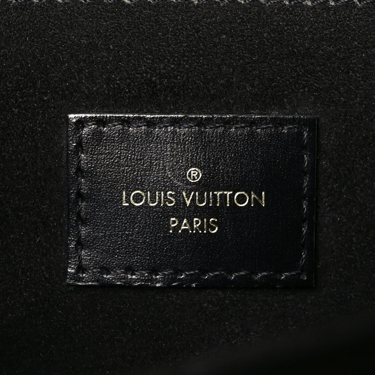 Reverse Monogram Pochette Metis