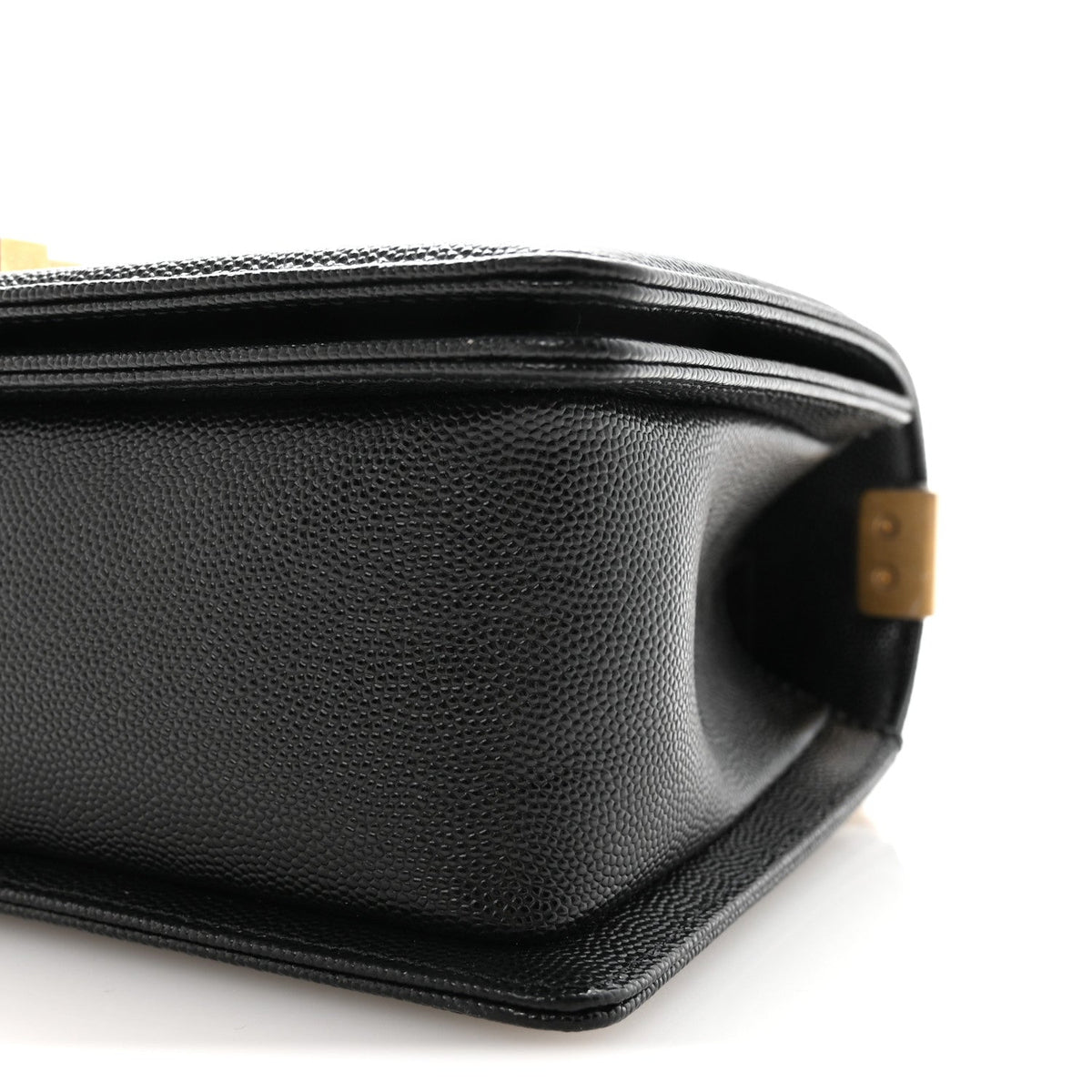 Caviar Quilted Medium Boy Flap Black