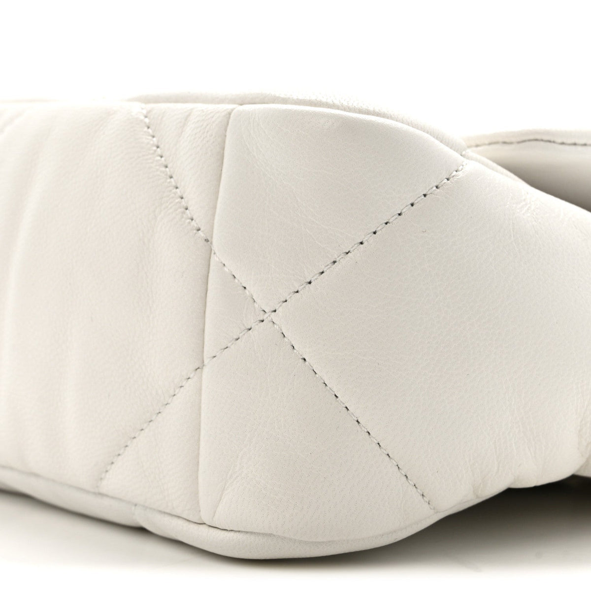 Goatskin Quilted Medium Chanel 19 Flap White