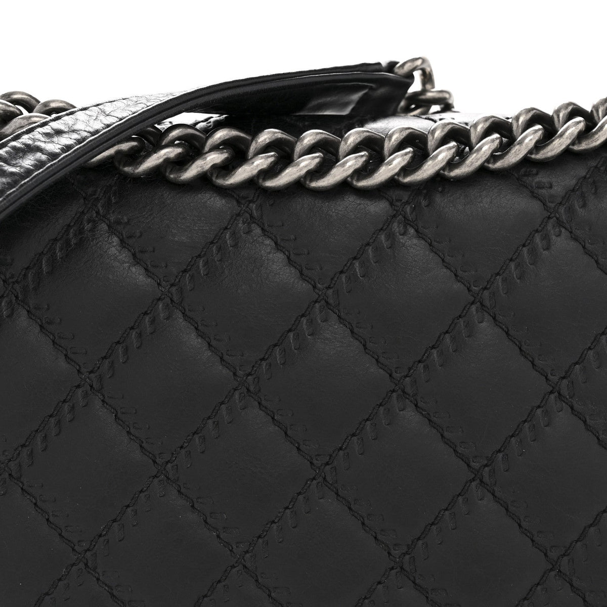Calfskin Embossed Stitch Large Boy Flap Black