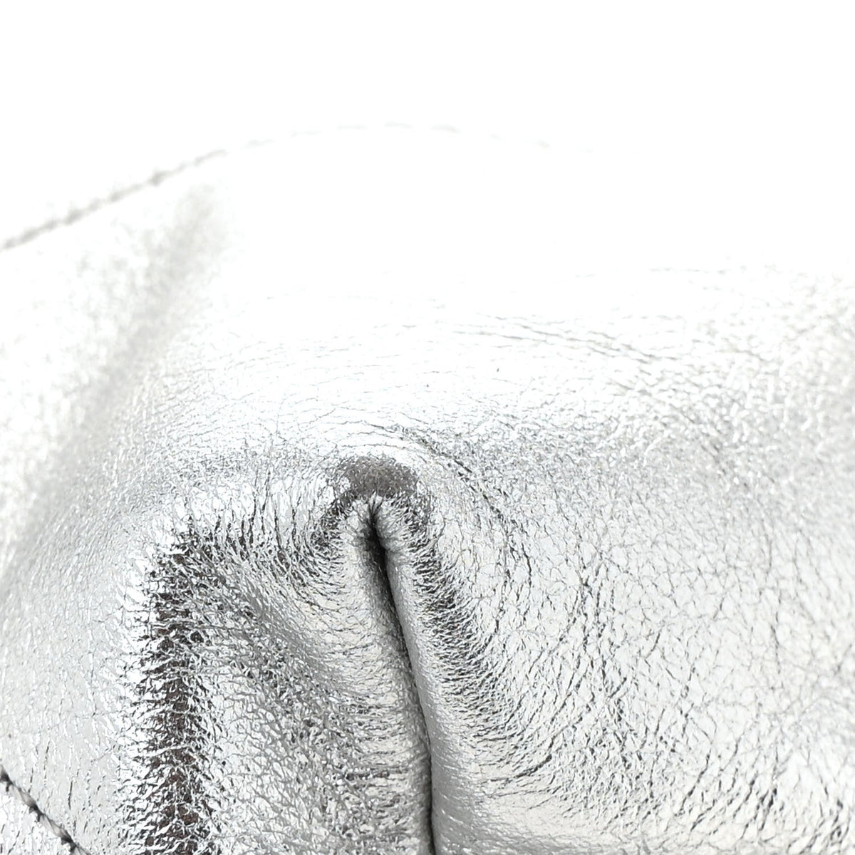 Metallic Calfskin Quilted Chanel 22 Silver