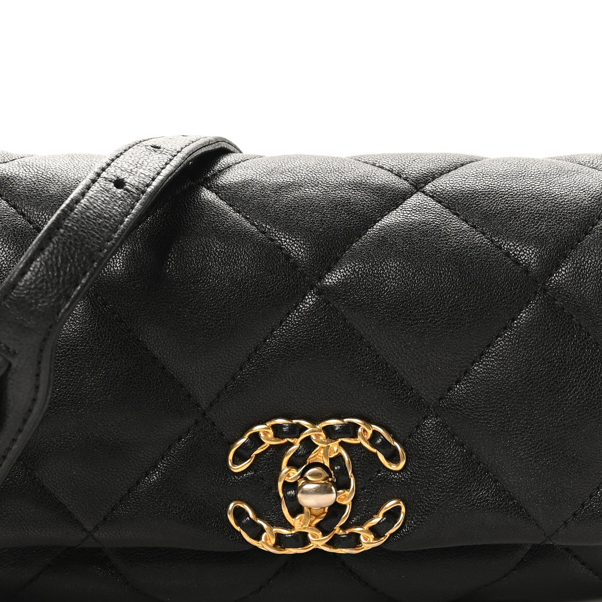 Lambskin Quilted Chanel 19 Waist Bag Black