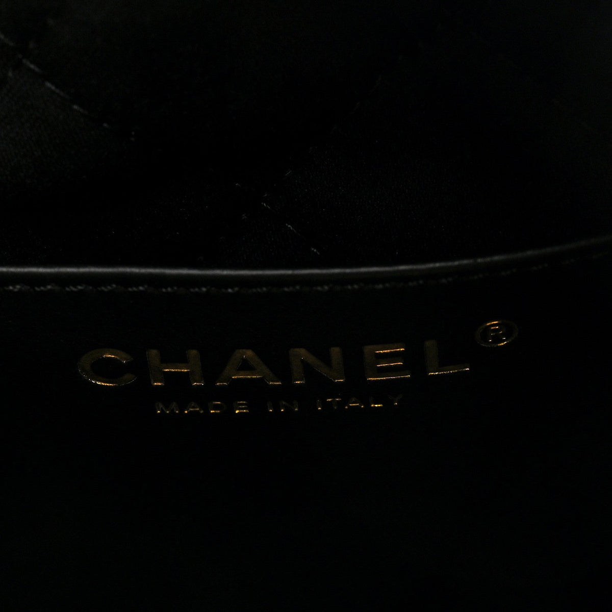 Shiny Calfskin Quilted Mini Chanel 22 Black