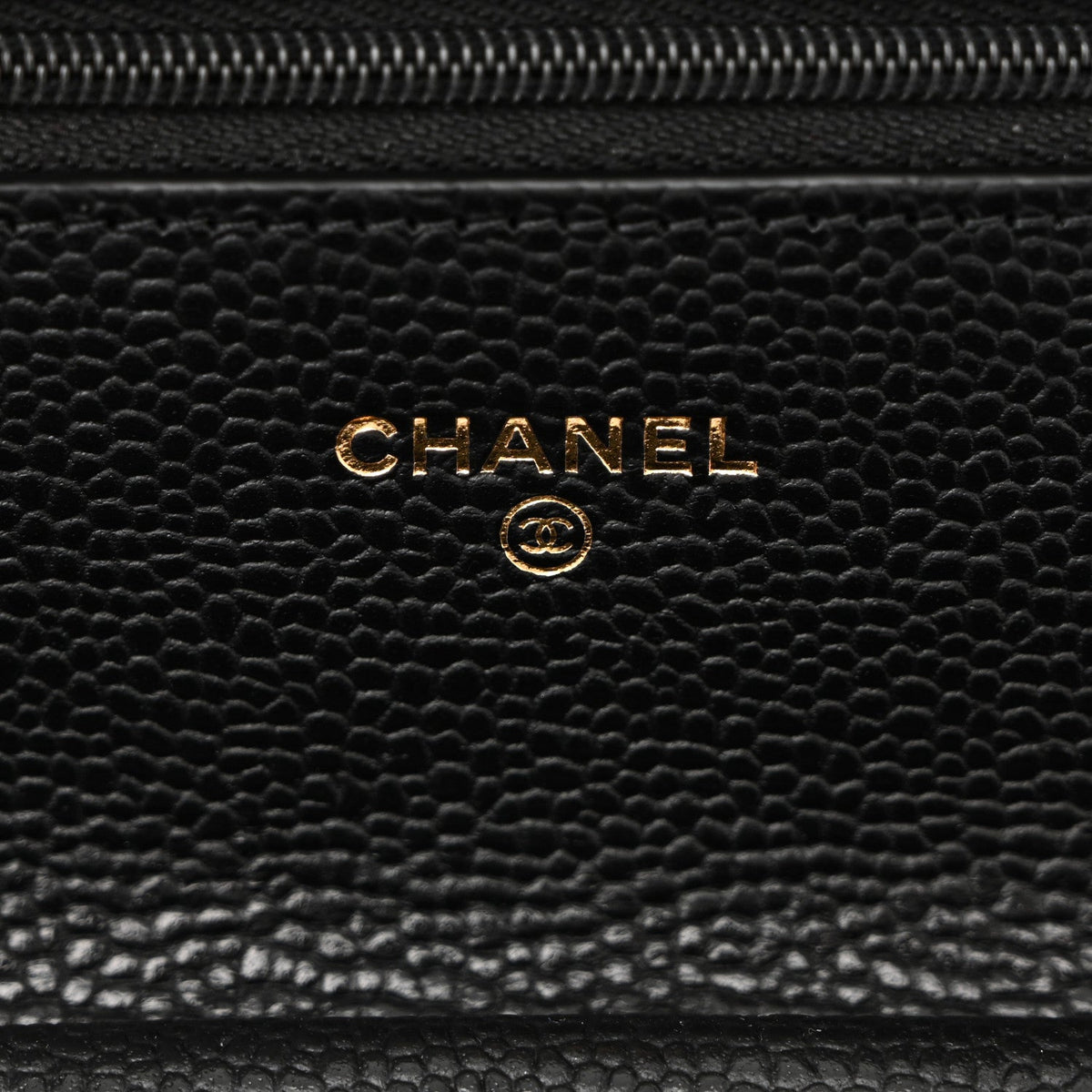 Caviar Quilted CC Turnlock Wallet On Chain WOC Black
