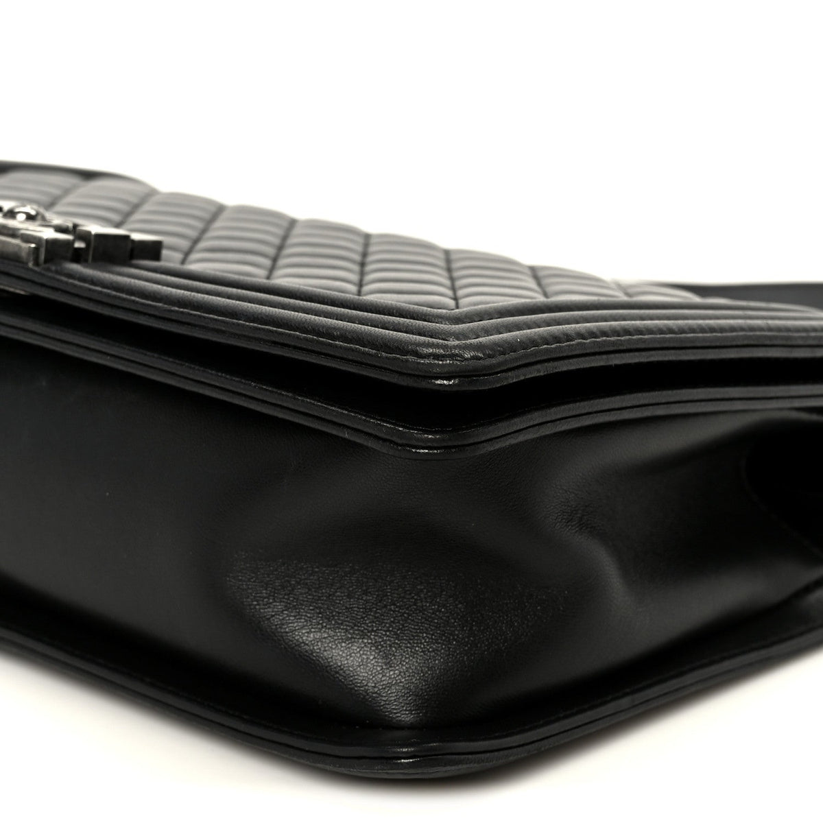 Calfskin Quilted Medium Boy Flap Black