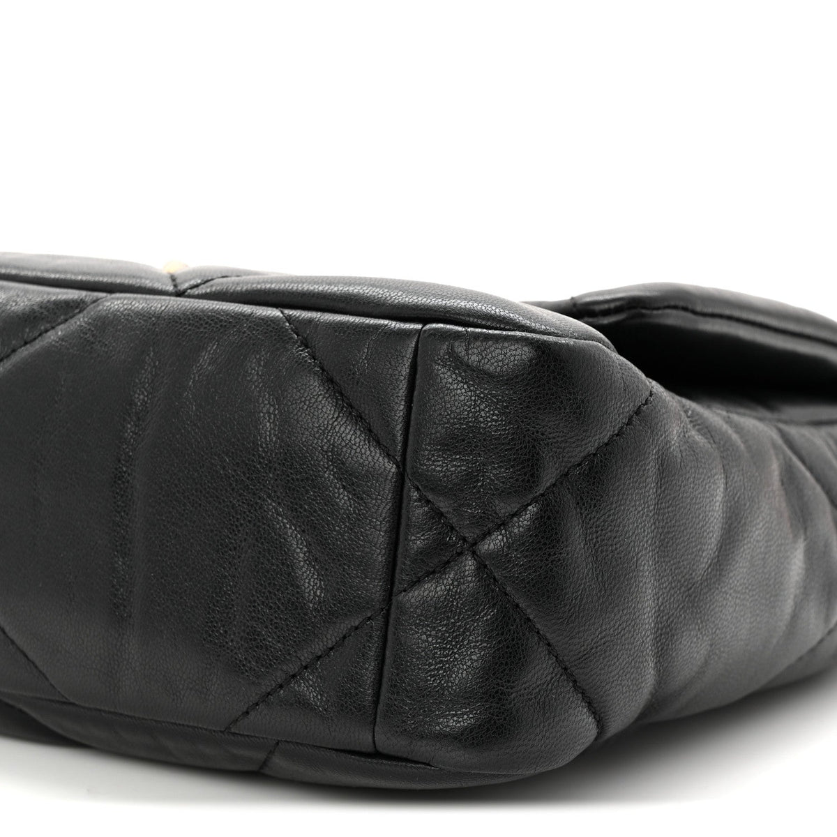 Goatskin Quilted Medium Chanel 19 Flap Black
