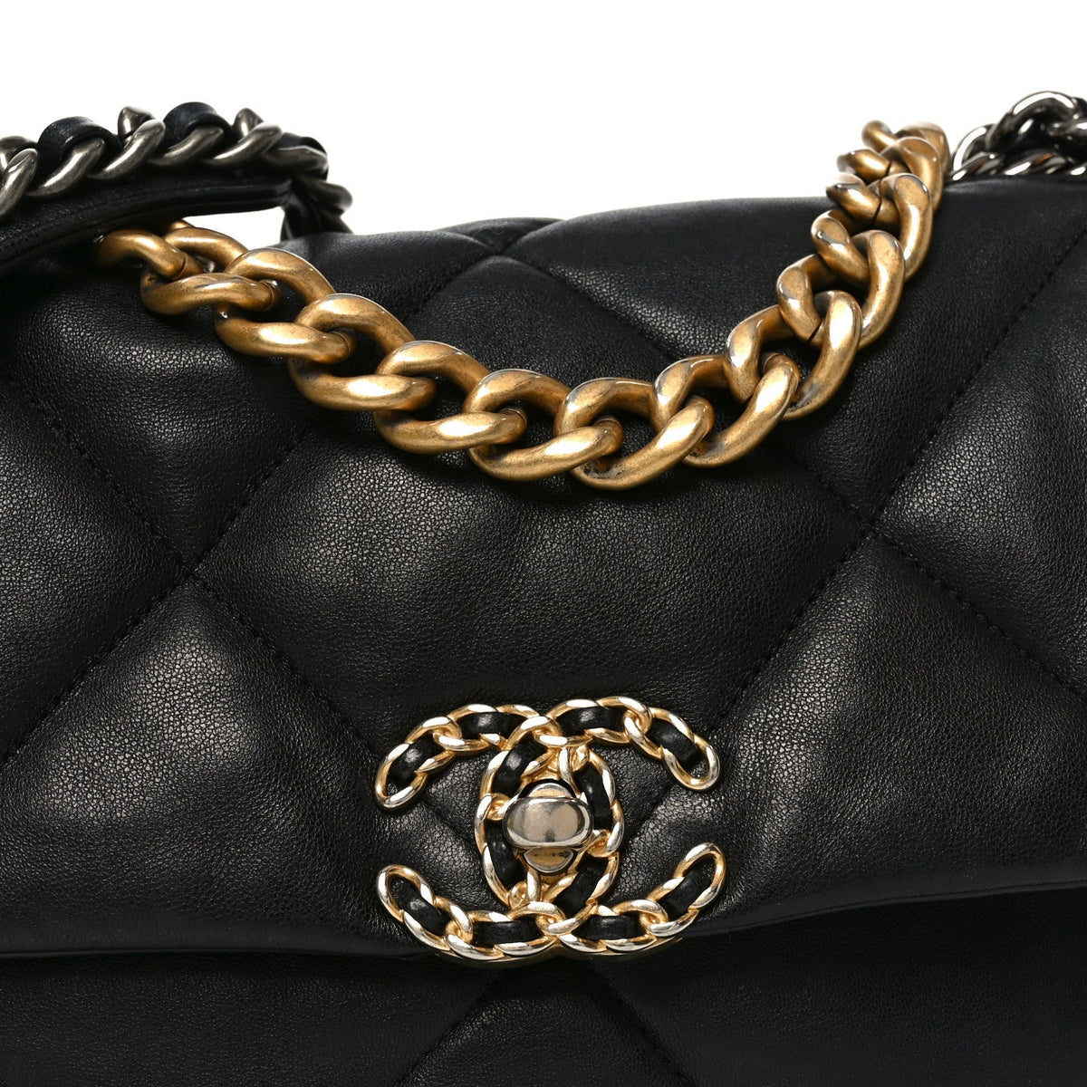 Lambskin Quilted Medium Chanel 19 Flap Black
