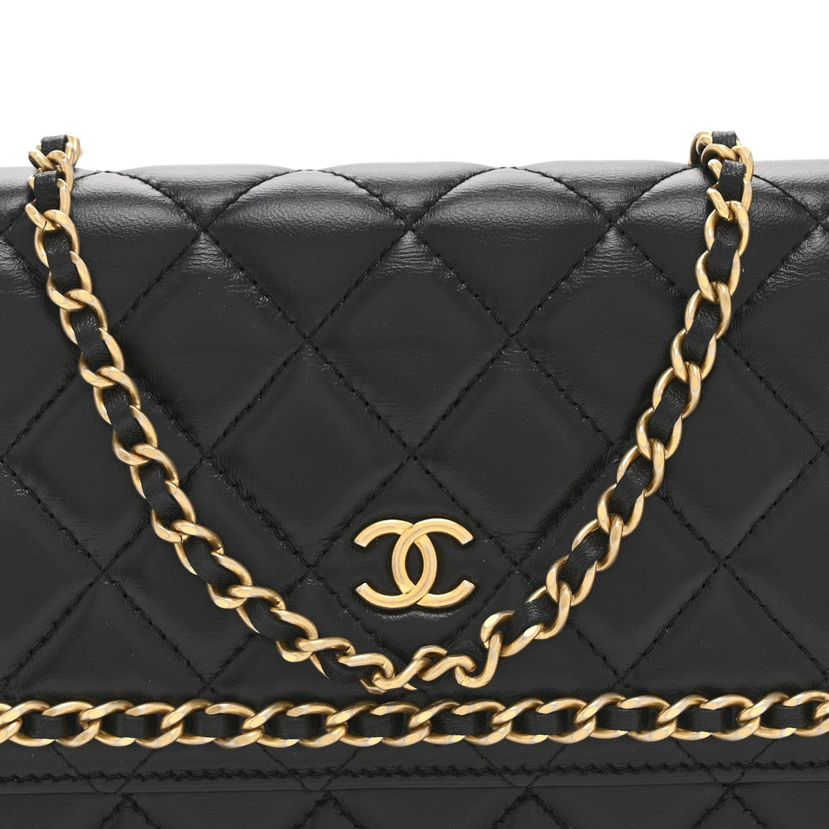 Lambskin Quilted Chain Around Wallet On Chain WOC Black