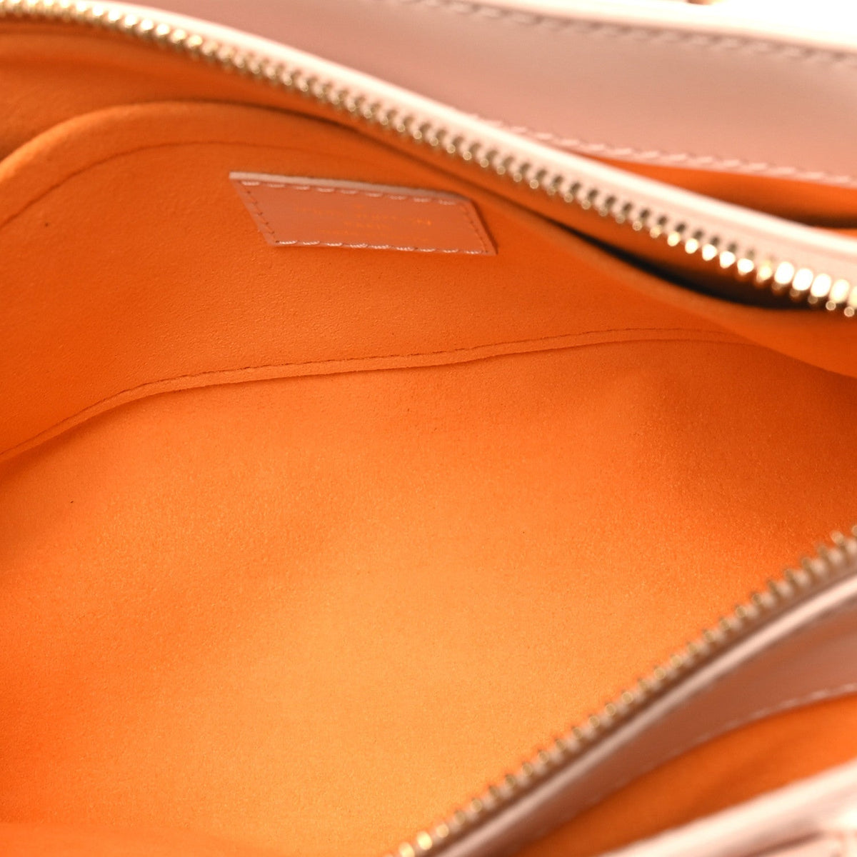 Calfskin OnTheGo East West Pearl Pink
