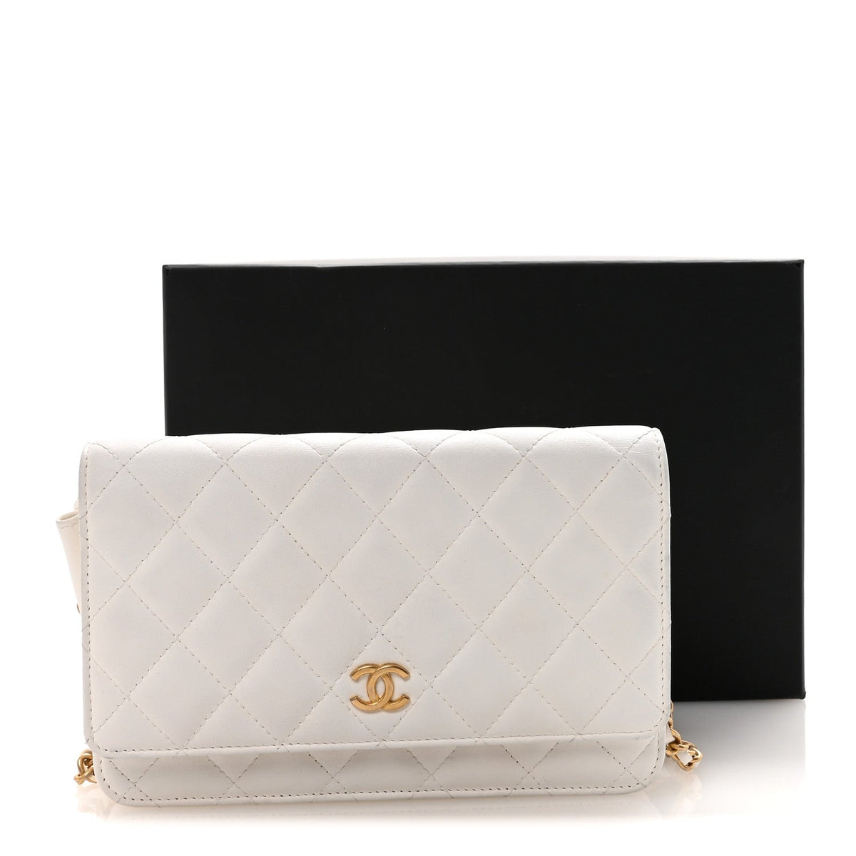 Lambskin Quilted Romance Wallet On Chain WOC White