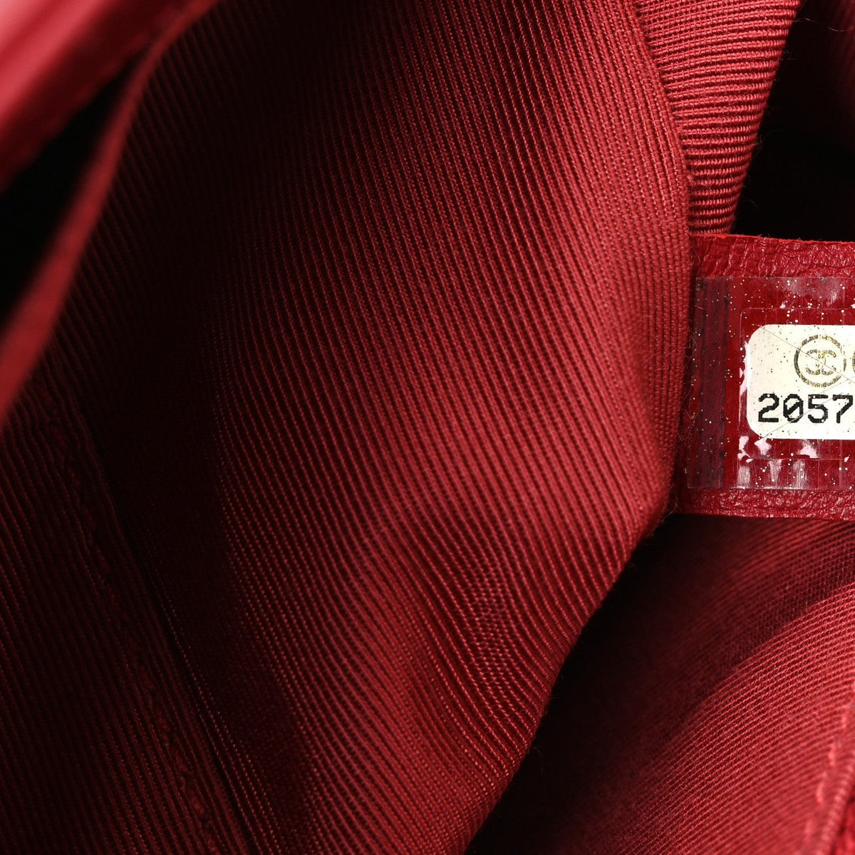 Lambskin Quilted New Medium Boy Flap Red