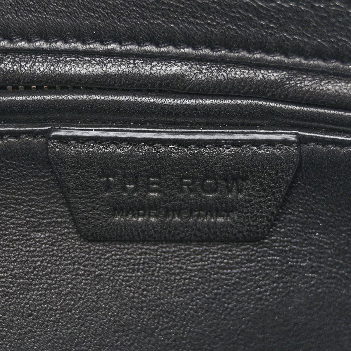 Grained Calfskin EW India Black