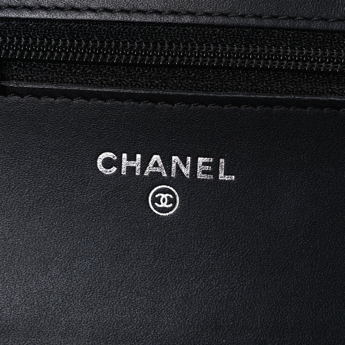 Glazed Aged Calfskin Reissue Wallet On Chain WOC So Black