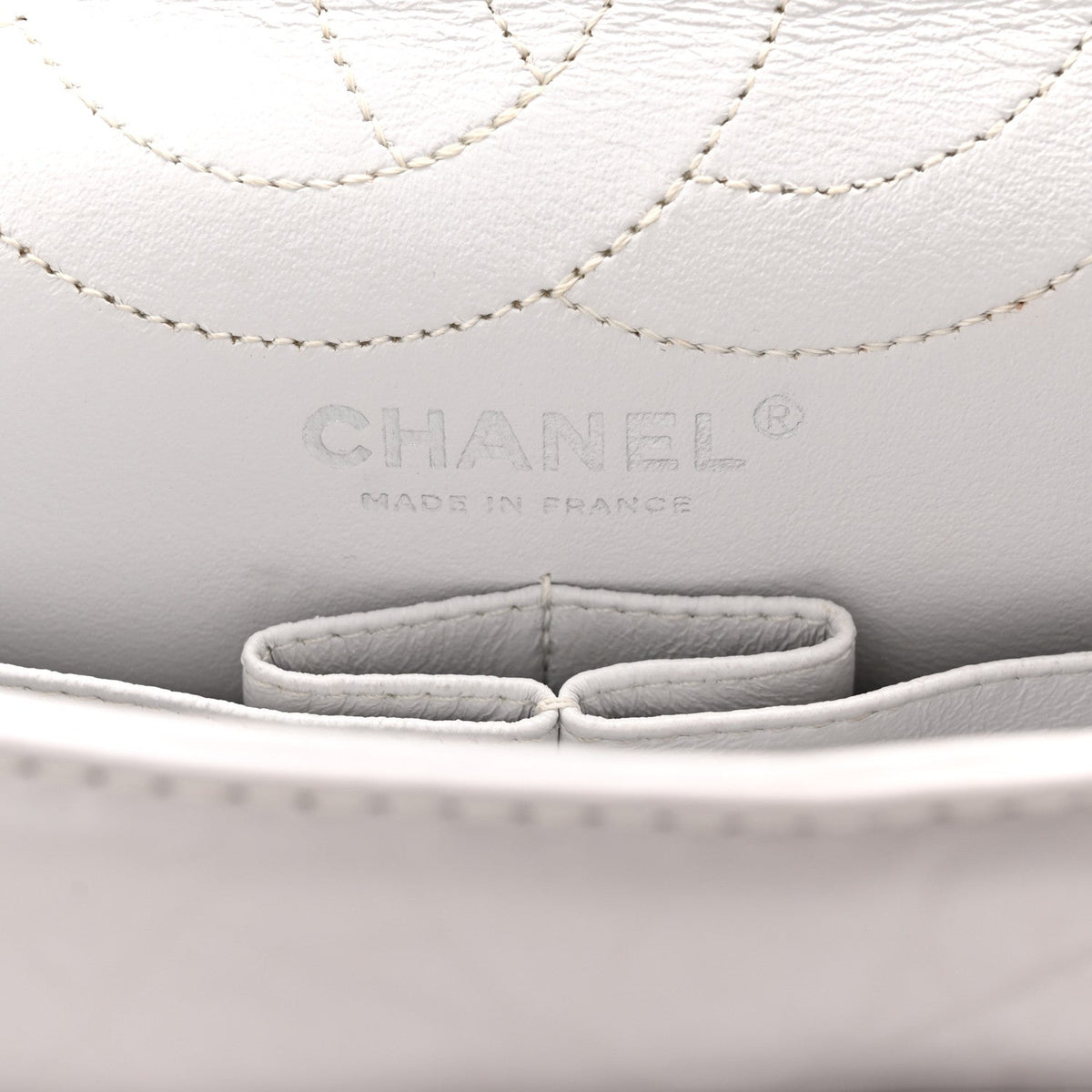 Aged Calfskin 2.55 Reissue 226 Flap White
