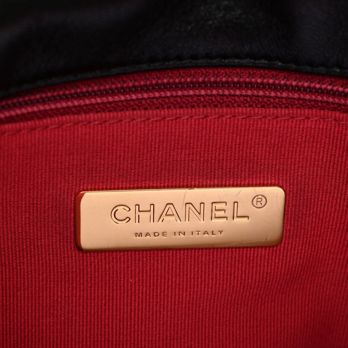 Lambskin Quilted Medium Chanel 19 Flap Black