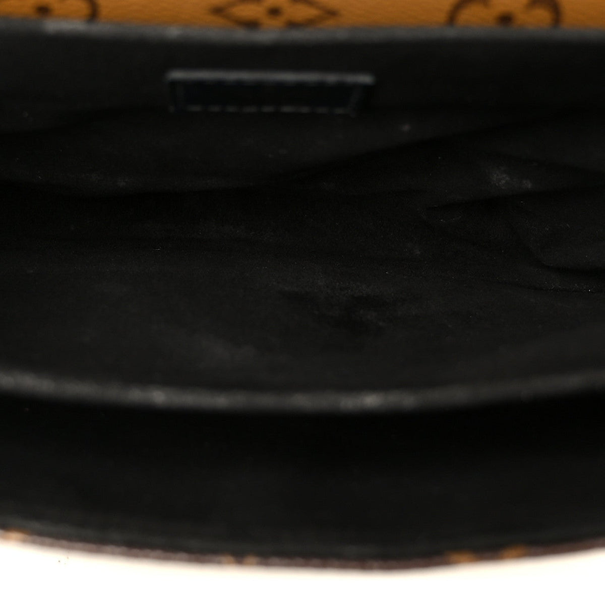 Reverse Monogram Pochette Metis