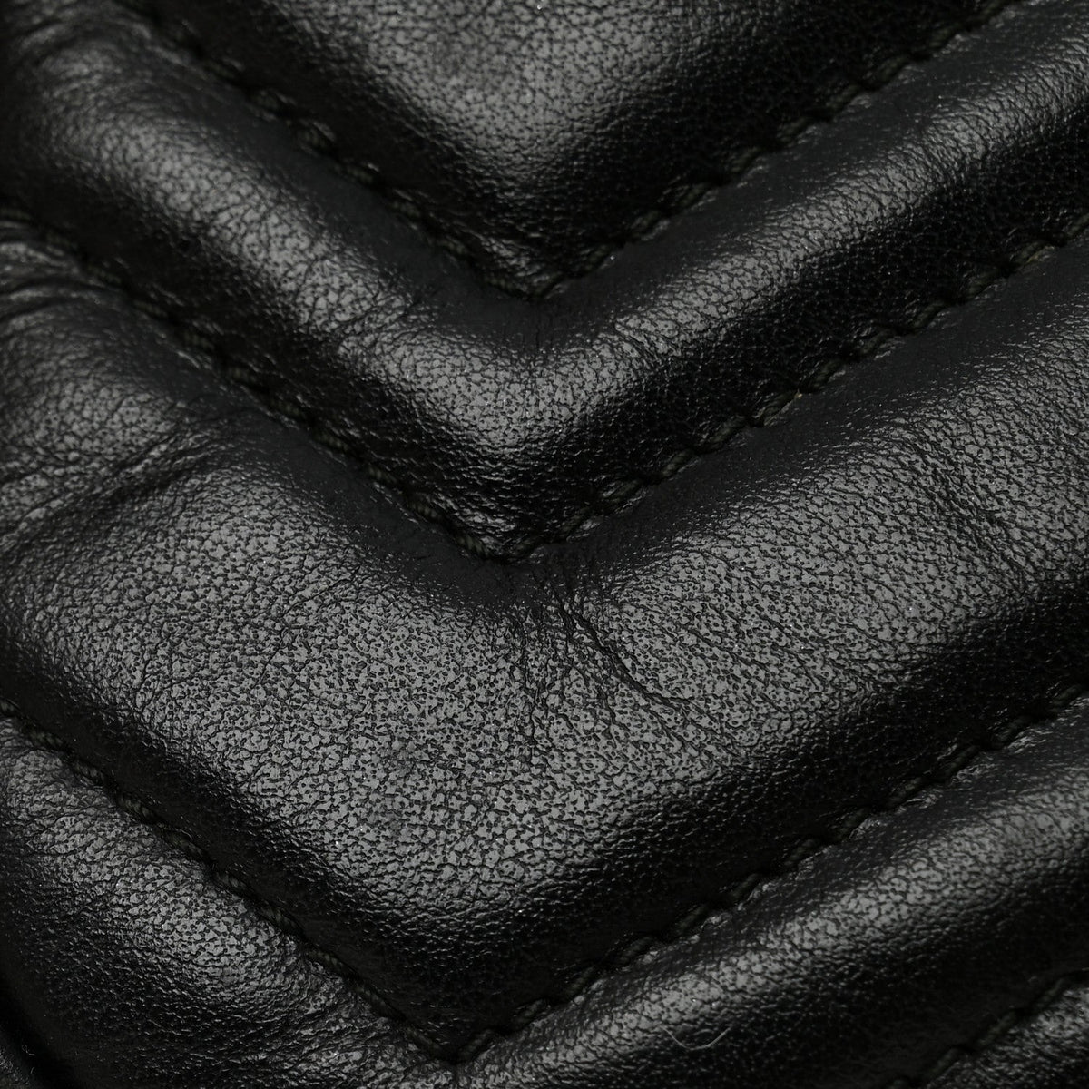 Calfskin Matelasse Mini GG Marmont Chain Shoulder Bag Black