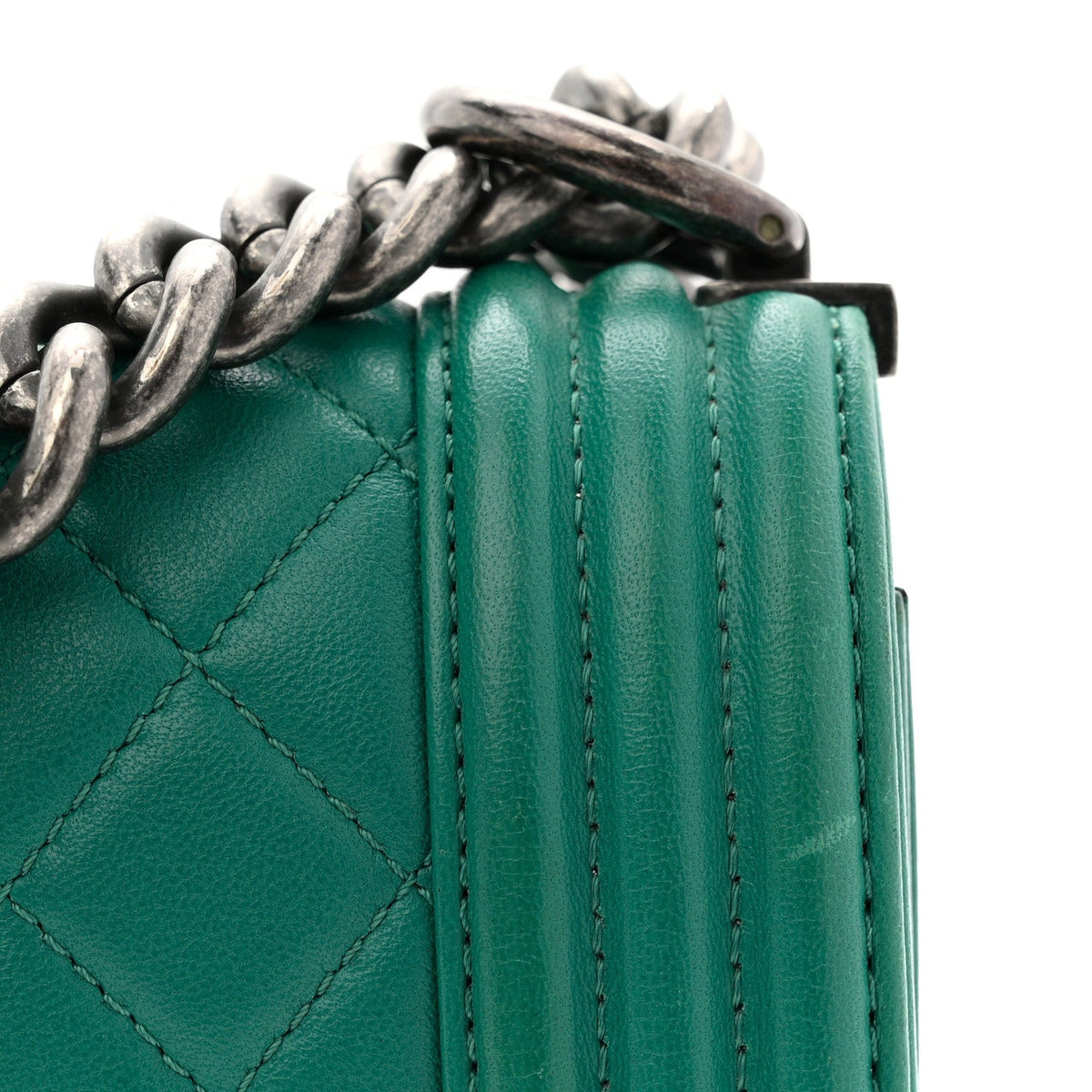 Lambskin Quilted Medium Boy Flap Green