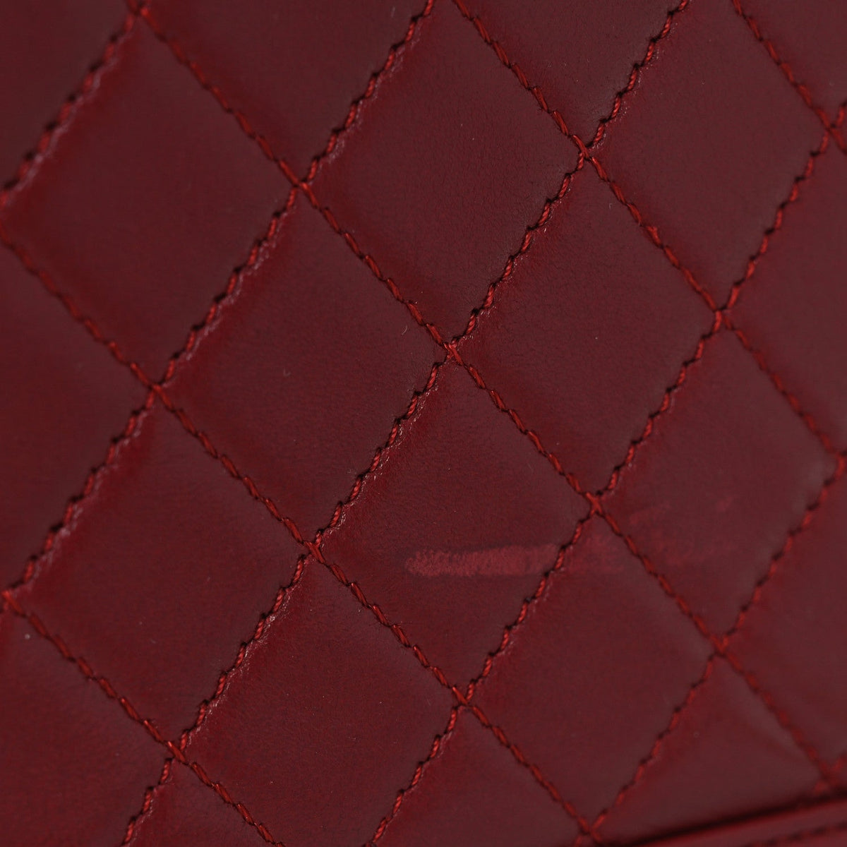 Lambskin Quilted New Medium Boy Flap Red