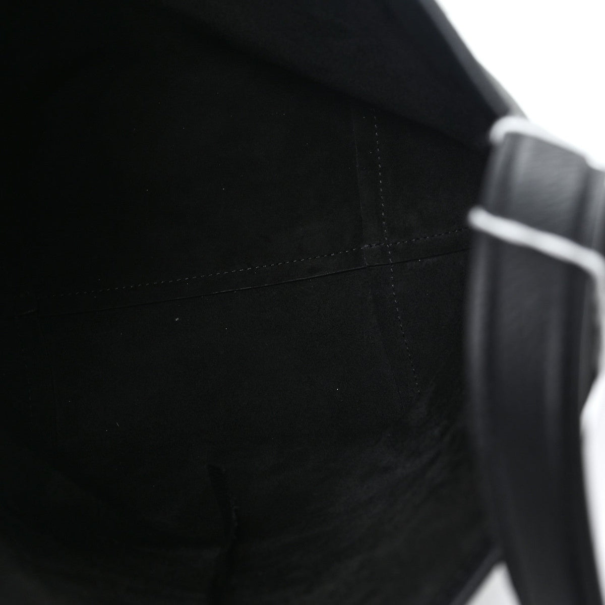 Grained Calfskin Medium N/S Park Tote Black