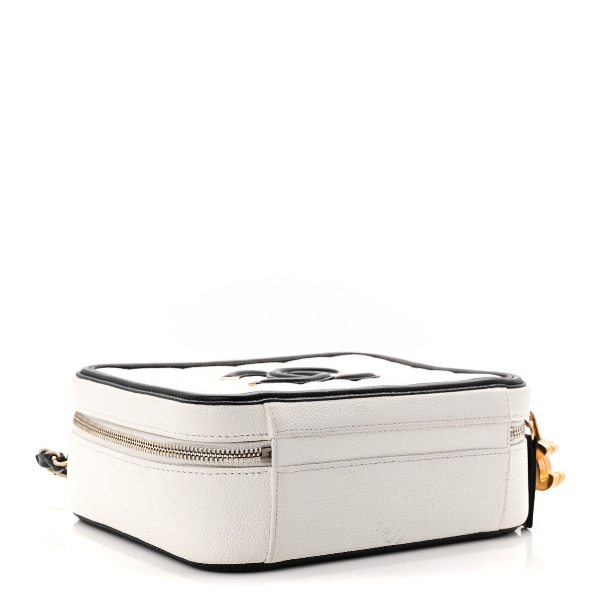 Caviar Quilted Medium CC Filigree Vanity Case White Black