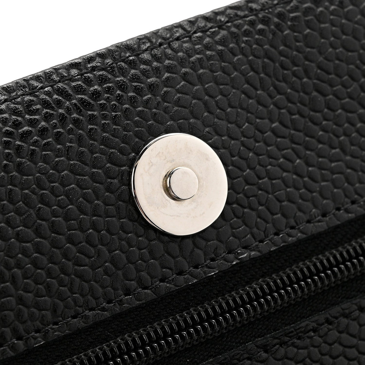 Caviar Quilted Wallet on Chain WOC Black