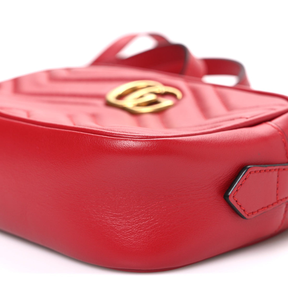 Calfskin Matelasse Mini GG Marmont Chain Shoulder Bag Hibiscus Red