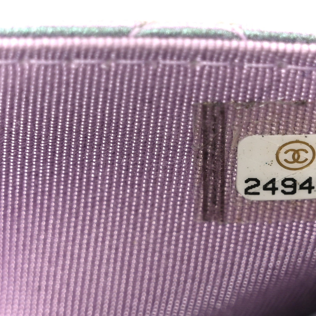Iridescent Lambskin Quilted Reissue Wallet On Chain WOC Light Purple