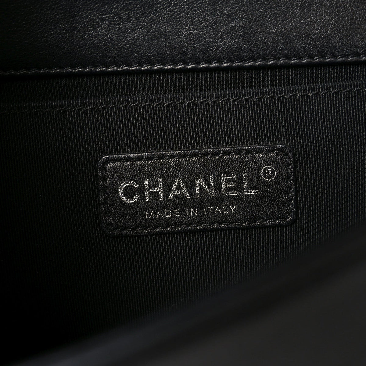Calfskin Quilted Medium Boy Flap Black