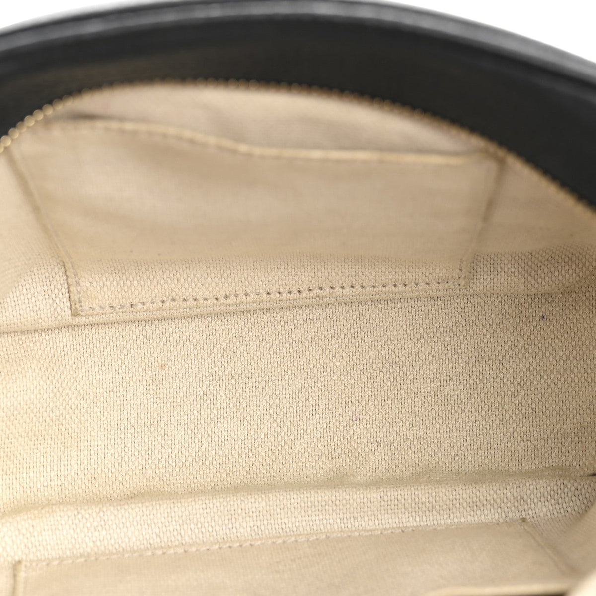 Pebbled Calfskin Small Soho Disco Bag Black