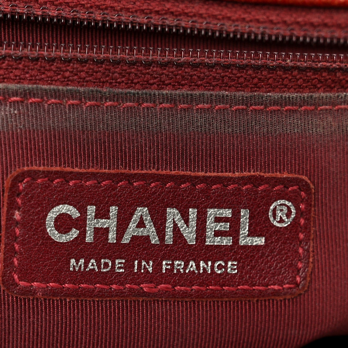 Caviar Quilted New Medium Boy Flap Dark Red
